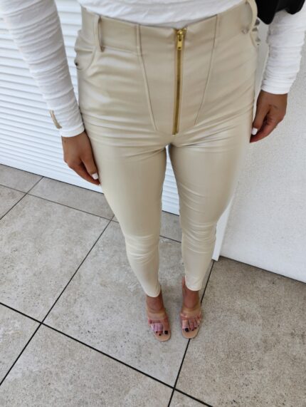 Spodnie woskowane REVOLUT - beżowe