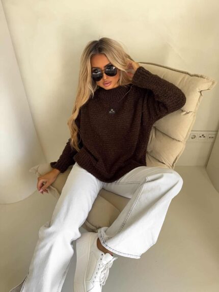 Sweter BUCLA – czekoladowy